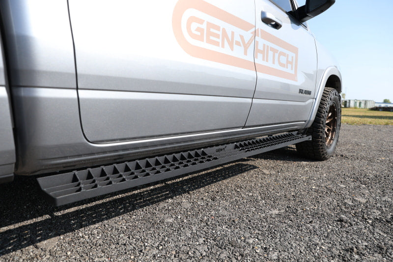 Gen-Y 11-24 RAM 2500/3500 Crew Cab Running Boards